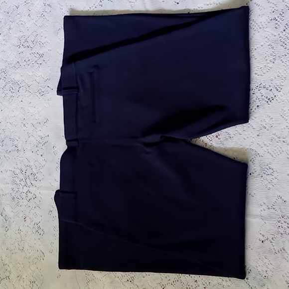 Betabrand Women's Classic Straight Leg Pullon Pants Navy Size Medium Petite - Picture 7 of 16